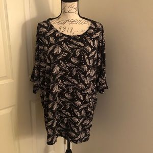 LuLaRoe Irma feather tunic
